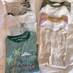 Lot of 6 T- shirts Youth Boys size 6/7.